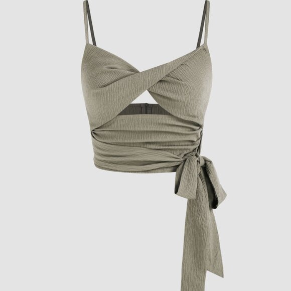 Commense Tops - Solid V-Neck Twist‎ Ruched Bowknot Cami Crop Top